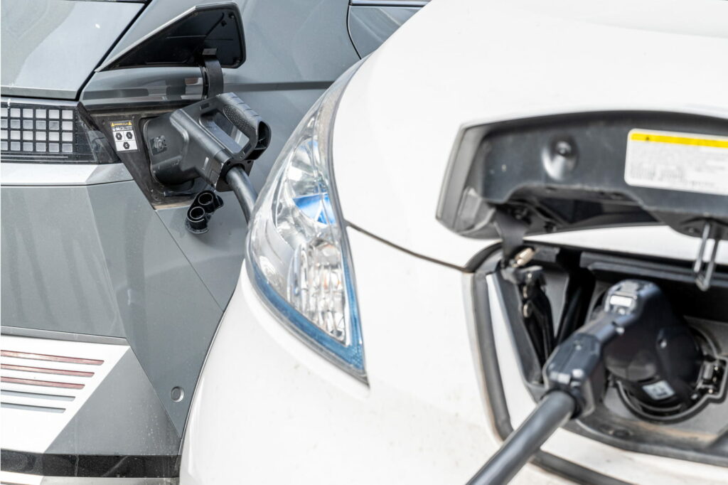 detail charging van electric car