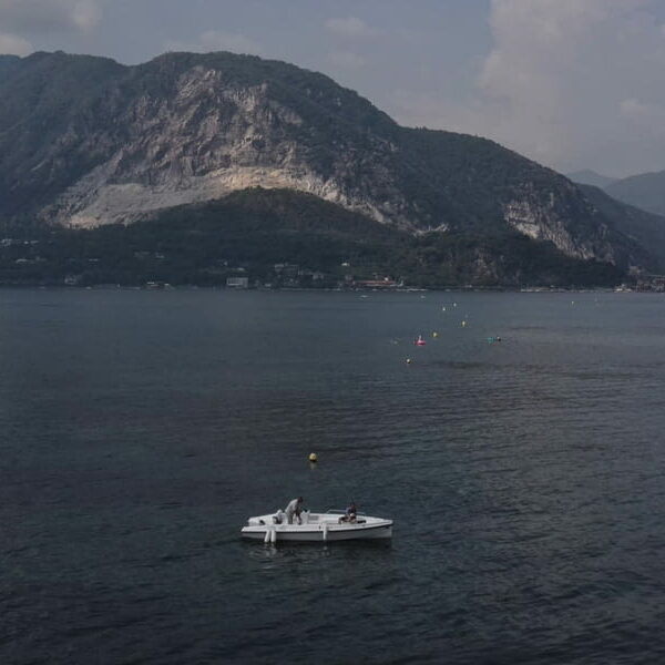 lago d'orta navigazione imbarcazione elettrica